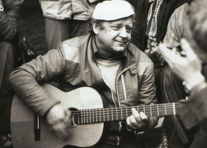 Юрий Визбор./ Фото: auto-quest.ru Юрий Визбор./ Фото: auto-quest.ru