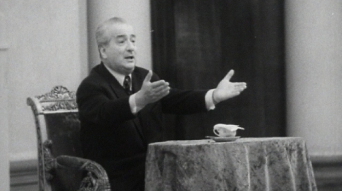 Ираклий Андроников. Первый раз на эстраде. / Фото: http://www.vremya.tv Ираклий Андроников. Первый раз на эстраде. / Фото: http://www.vremya.tv