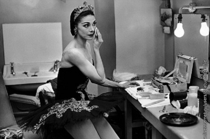 Марго Фонтейн перед выступлением. | Фото: img1.liveinternet.ru. Марго Фонтейн перед выступлением. | Фото: img1.liveinternet.ru.