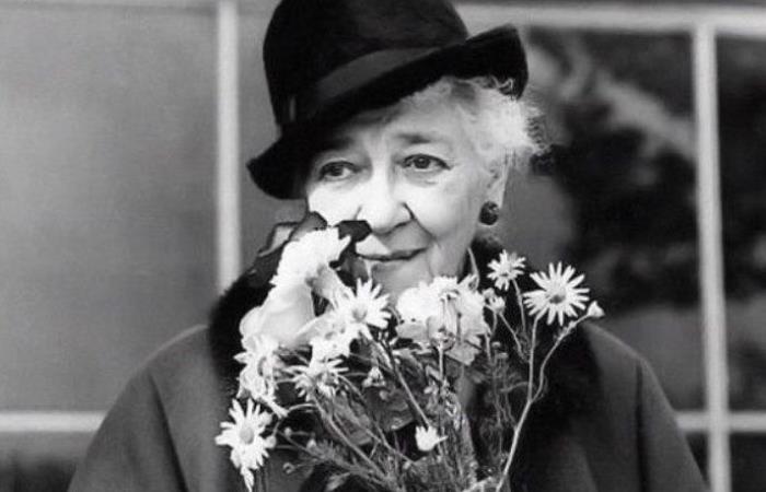 Народная артистка СССР Фаина Раневская | Фото: chronoton.ru Народная артистка СССР Фаина Раневская | Фото: chronoton.ru