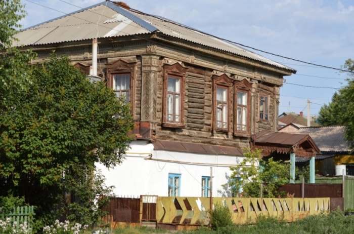 Жилой дом И.И. Лобаря. Построен в 1913 году. Жилой дом И.И. Лобаря. Построен в 1913 году.