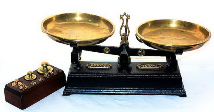 Весы Жиля де Роберваля.| Фото: livejournal.com Весы Жиля де Роберваля.| Фото: livejournal.com