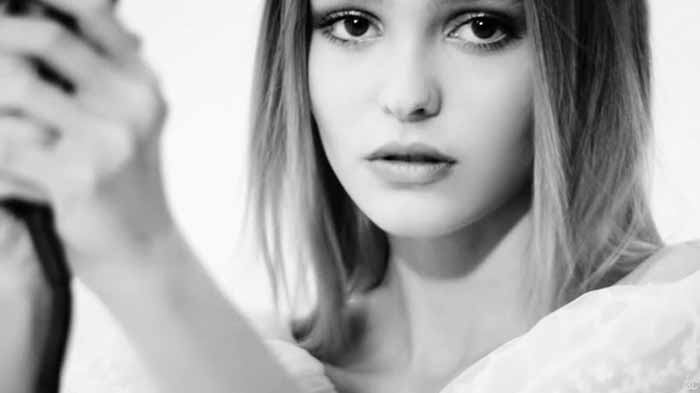 Одна из первых фотосессий Лили-Роуз.