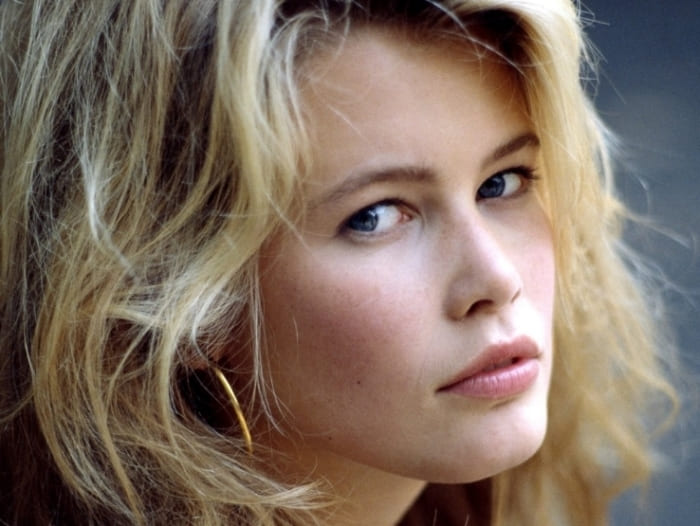 Легендарная супермодель 1990-х Клаудиа Шиффер | Фото: liveinternet.ru Легендарная супермодель 1990-х Клаудиа Шиффер | Фото: liveinternet.ru