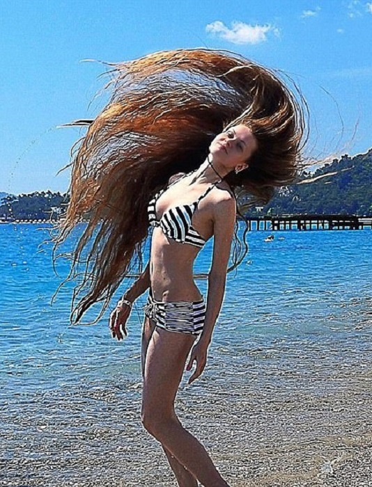 Дарью Губанову назвали русской Рапунцель. | Фото: dailymail.co.uk. Дарью Губанову назвали русской Рапунцель. | Фото: dailymail.co.uk.