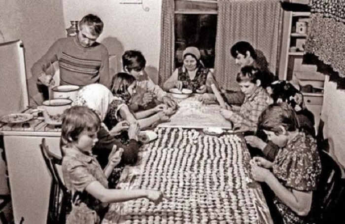 Вперёд в прошлое: Колоритные фотографии разных лет из жизни советских людей () Вперёд в прошлое: Колоритные фотографии разных лет из жизни советских людей