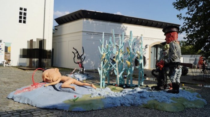 Один из самых молодых музеев современного искусства находится в реконструированном историческом здании Сововых Мельниц. Один из самых молодых музеев современного искусства находится в реконструированном историческом здании Сововых Мельниц.