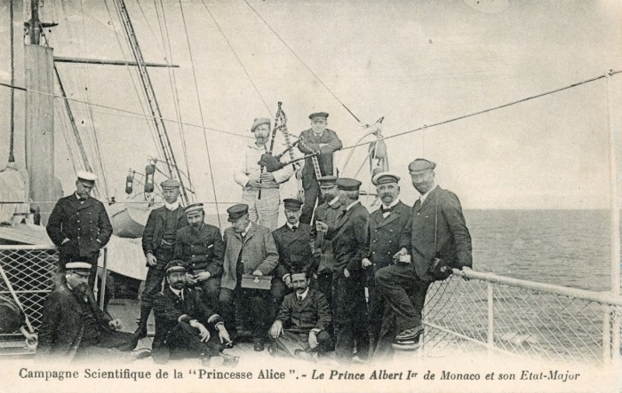 Экипаж научного судна «Княгиня Алиса». | Фото: monacochannel.mc. Экипаж научного судна «Княгиня Алиса». | Фото: monacochannel.mc.