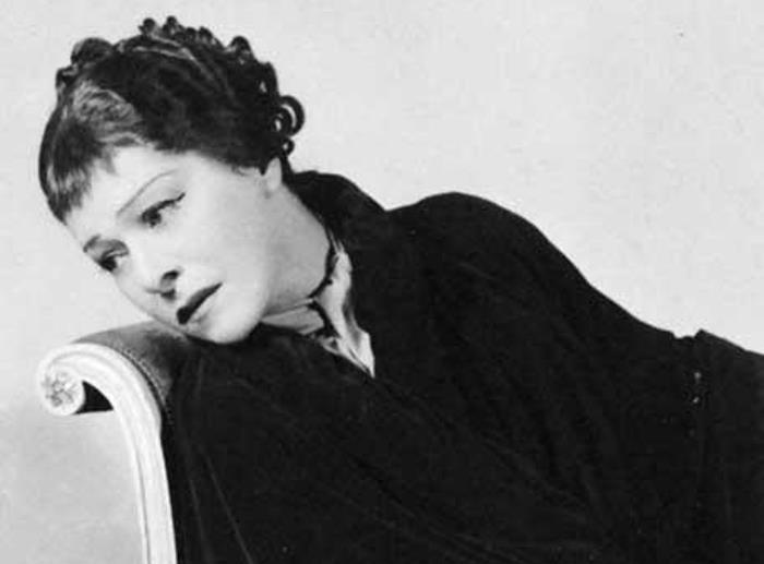 Как эмигрантка из Ялты Алла Назимова стала одной из ярчайших звёзд Голливуда () Как эмигрантка из Ялты Алла Назимова стала одной из ярчайших звёзд Голливуда