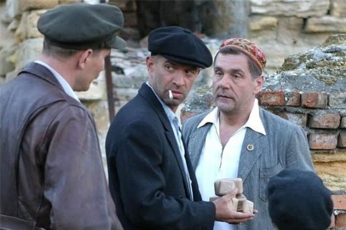 Кадр из фильма *Ликвидация*, 2007 | Фото: aif.ru Кадр из фильма *Ликвидация*, 2007 | Фото: aif.ru