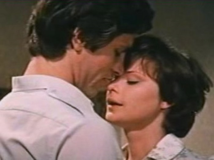 Кадр из фильма *Не могу сказать *прощай*, 1982 | Фото: liveinternet.ru Кадр из фильма *Не могу сказать *прощай*, 1982 | Фото: liveinternet.ru