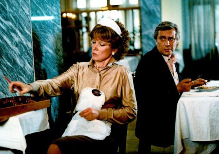 Кадр из фильма *Вокзал для двоих*, 1982 | Фото: aif.ru Кадр из фильма *Вокзал для двоих*, 1982 | Фото: aif.ru