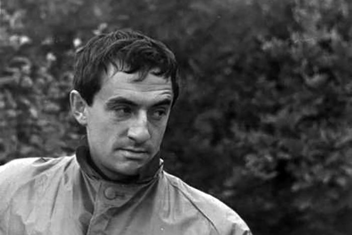 Марк Захаров и Нина Лапшинова: «Мужчину делает его женщина» () Марк Захаров и Нина Лапшинова: «Мужчину делает его женщина»