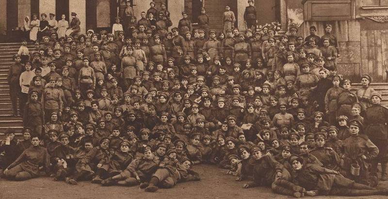 Кому щи пусты, а кому жемчуг мелок