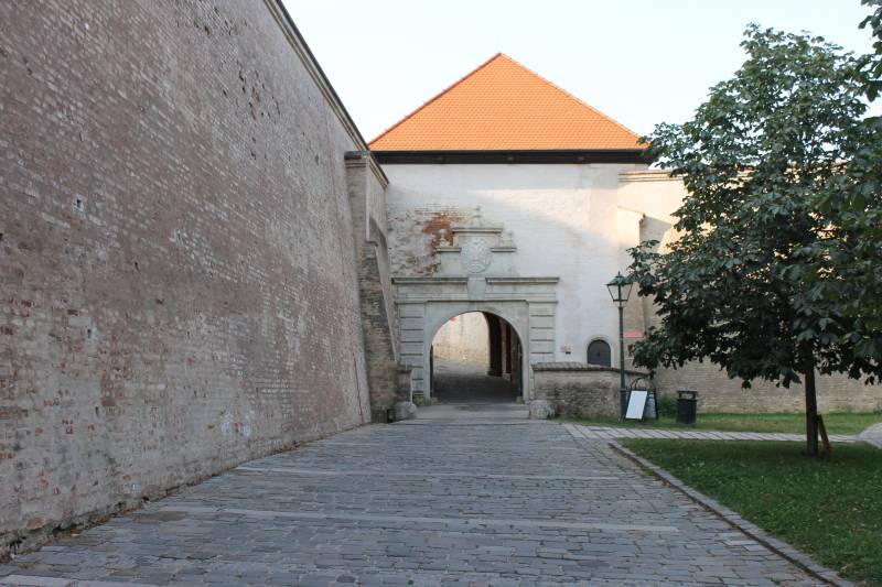 Осада города Брно: почему часы бьют полдень в одиннадцать…