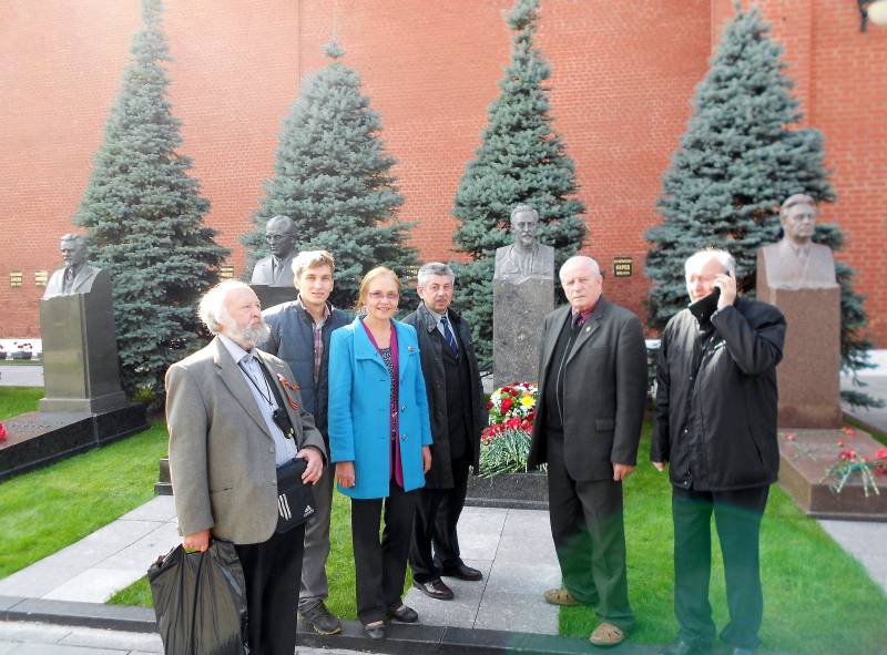 Чистые руки чернорабочего революции