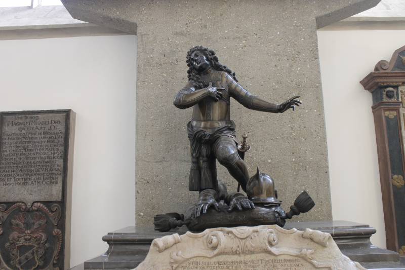 Осада города Брно: почему часы бьют полдень в одиннадцать… (окончание)