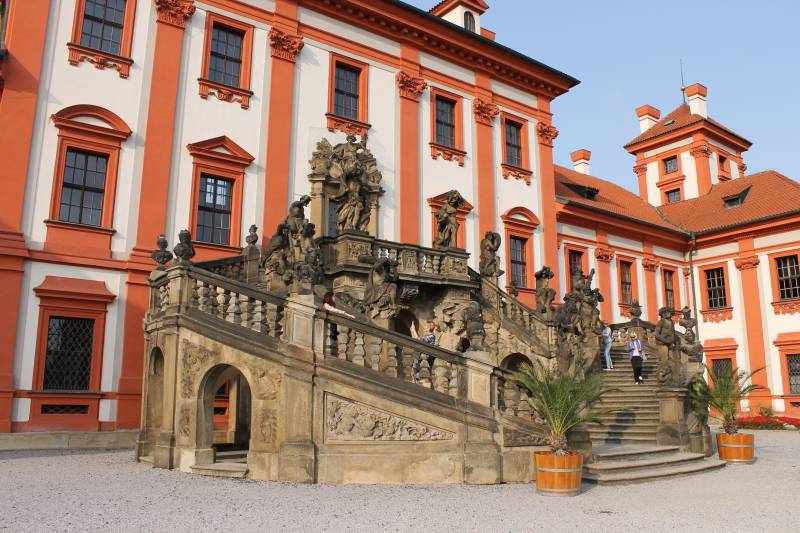 Чешские замки: замок-дворец… Троя