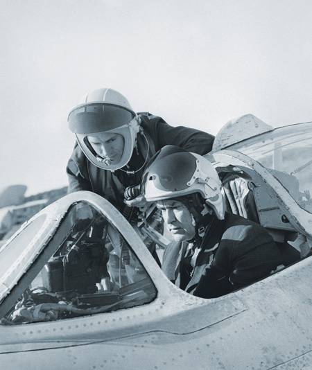 Полподковы от… самолета Маресьева