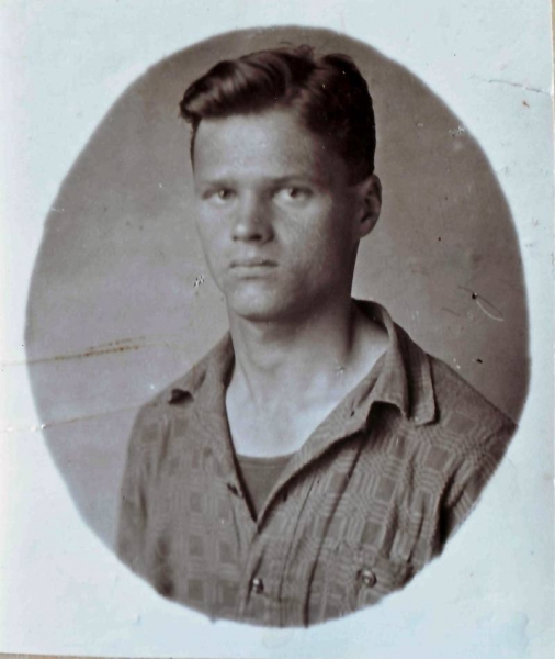 Земля Квасникова. Разведка высоких энергий