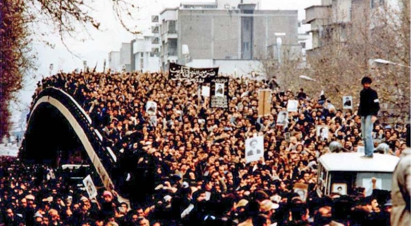 «Как свергли иранского шаха. В 1978 году начался последний этап антишахского движения»