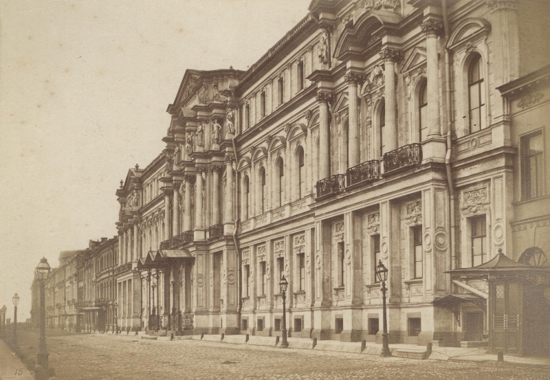 «Настоящие фотографии» Петербурга