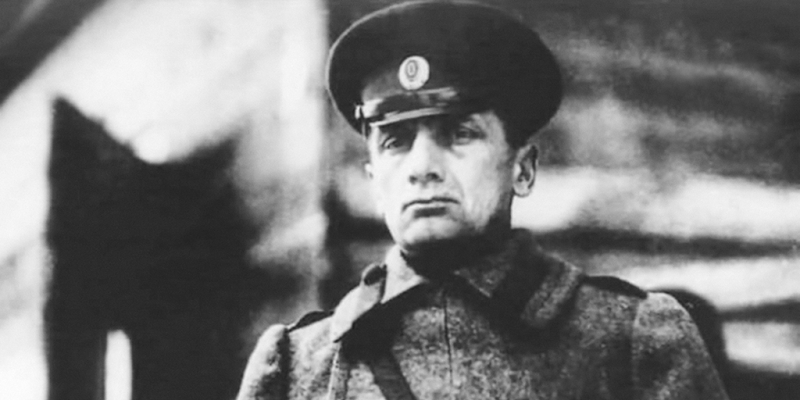 «Мы чувствовали в нем моральную силу, чувствовали, что этот человек, за которым надо беспрекословно следовать»