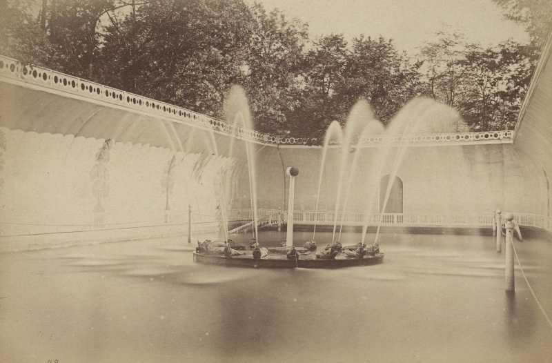 «Настоящие фотографии» Петербурга