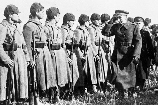 «Мы чувствовали в нем моральную силу, чувствовали, что этот человек, за которым надо беспрекословно следовать»