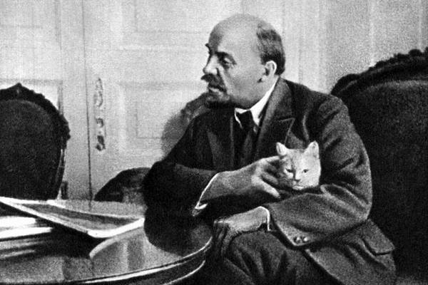 "Учредительное собрание" – мертворожденное дитя демократической контрреволюции