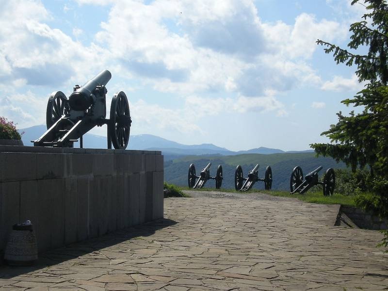 140 лет героической обороне Шипки