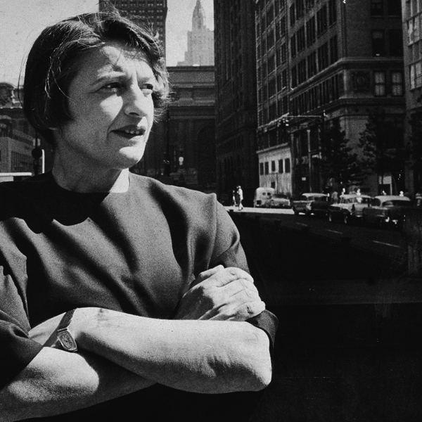 «Предельные случаи альтруизма - нацистская Германия и Россия…»