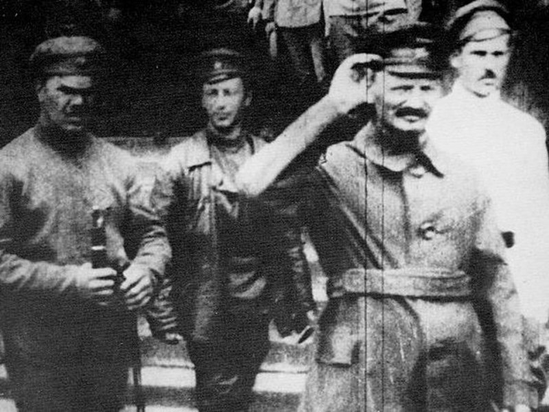 Первые шаги Красной Армии