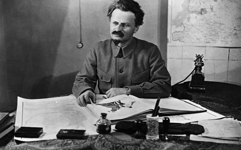 «В Москву, в Москву, в Москву!»