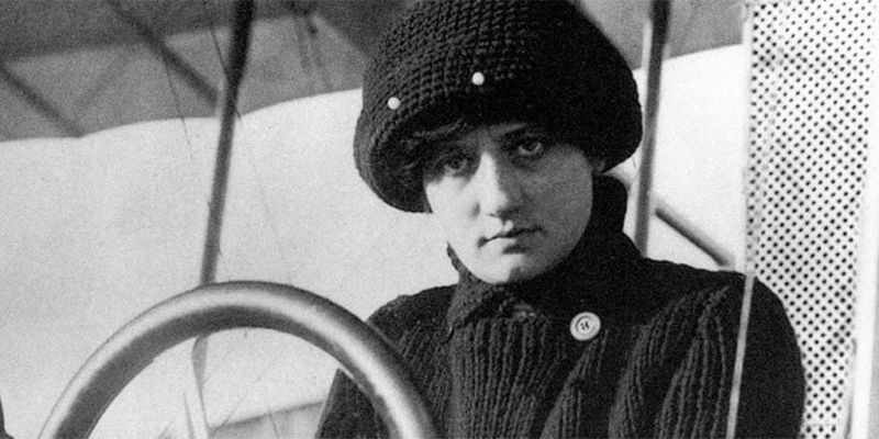 Раймонда де Ларош: из актрис в пилоты