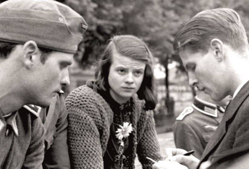 «Белая роза». Те, о ком не рассказал Коля из Уренгоя