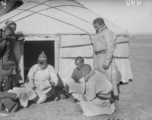 Тува — республика, поглощенная Россией