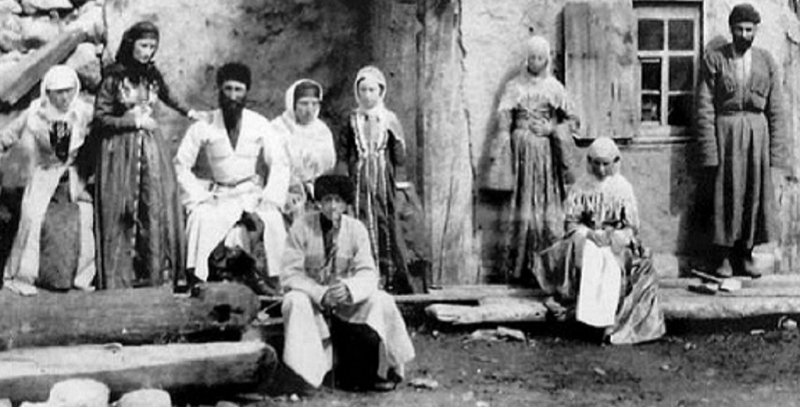 «Нищие, уходим в никуда»