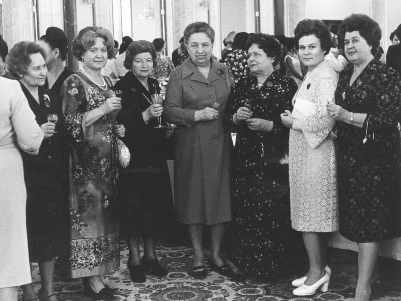 Корпоративы по-советски