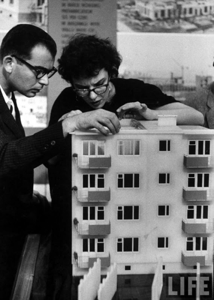 Стиральная машина против самолета Ту-114