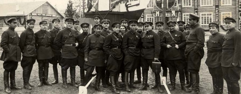 «Карцер, смирно!»