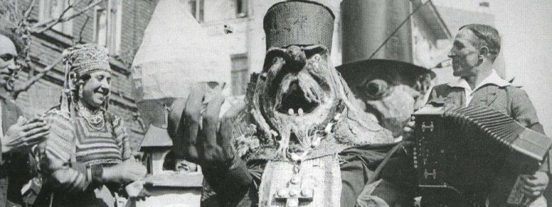 Комсомольская пасха и День свержения богов