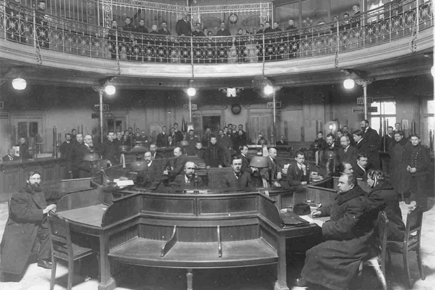 Насколько лучше стали жить российские горожане за сто лет? 