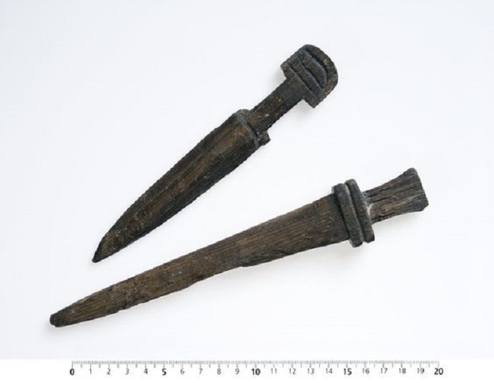 Мультики каменного века и чихуахуа на колёсиках: Какими были детские игрушки в далёком прошлом