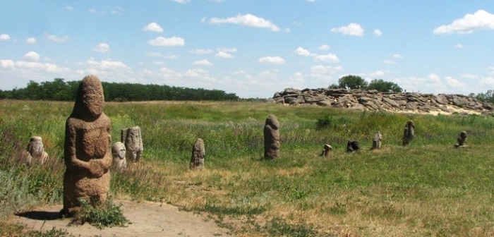 Уникальные каменные бабы в Днепропетровске: Какую тайну хранят столбы-исполины древних половцев