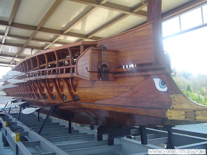 Демократия и мировое лидерство возникают у мореплавателей 