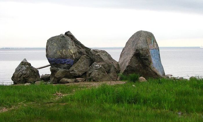 Загадки Гром-камня: Как у петербургского «Медного всадника» появился постамент