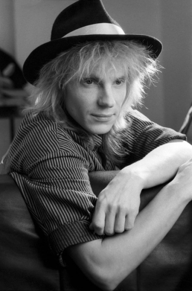 Через тернии - в звёзды: Знаменитости, которым трудное детство не помешало стать успешными