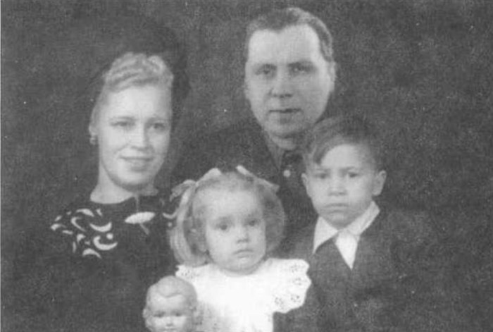 Разведчик Наум Эйтингон и «девушка небес» Муза Малиновская: Служебный роман на фоне сталинских репрессий