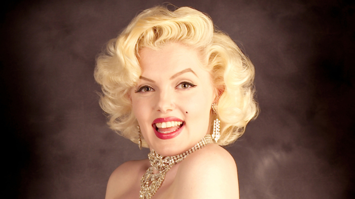 Трудная дорога к славе: 5 знаменитостей, которых в детстве бросили родители